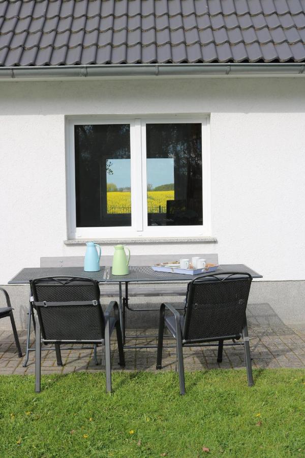 RehnaKleines Haus Am Feld别墅 外观 照片
